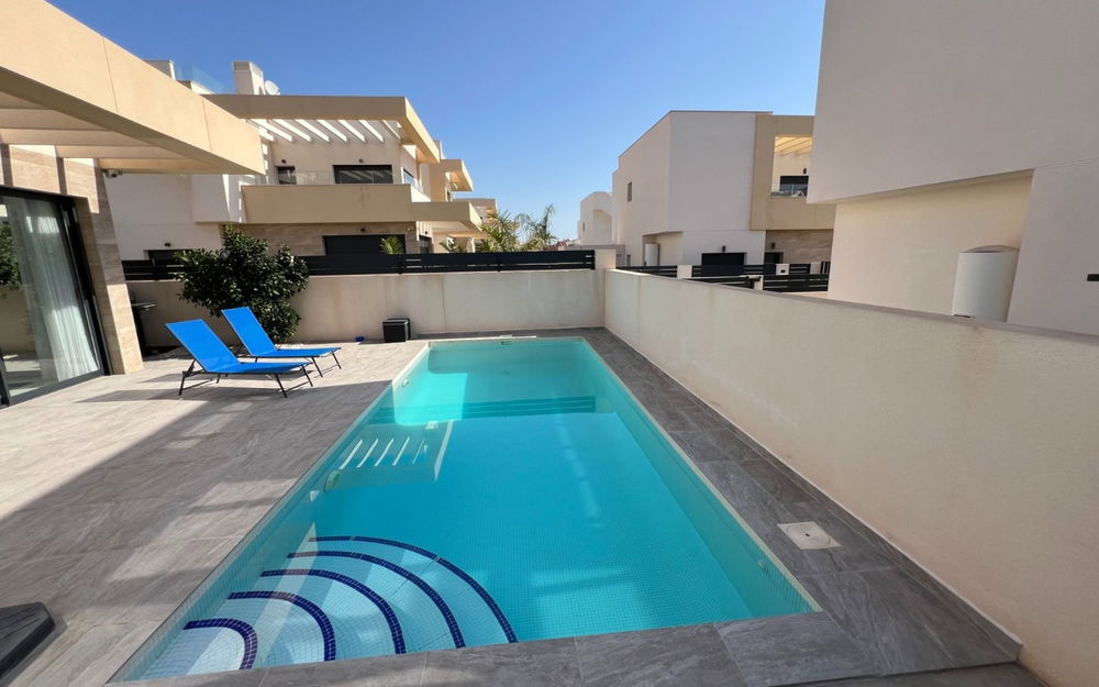 Los Montesinos · Alicante REF #CSPQ-96085 · Villa 478925053