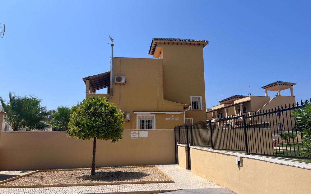 Villamartin · Alicante REF #CSPA-61592 · Villa 245562684