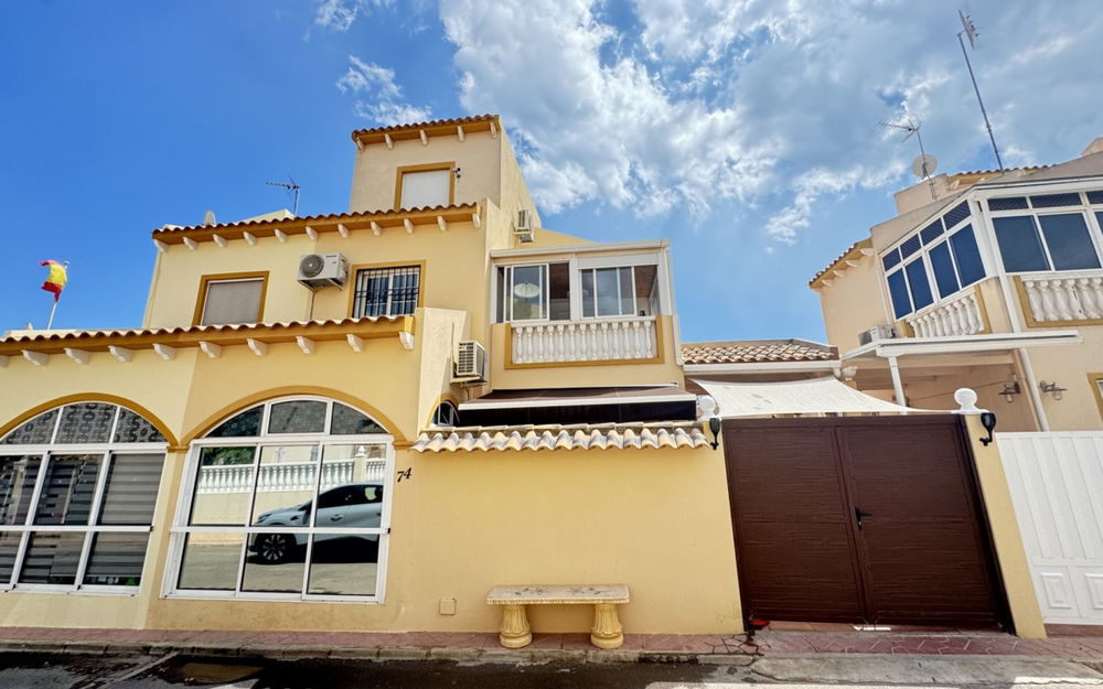 Playa Flamenca · Alicante REF #CSPD-36721 · Townhouse 4181988467