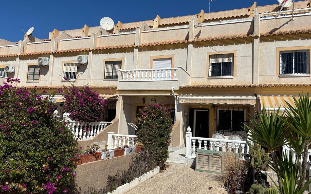 Villamartin · Alicante REF #CSPZ-26835 · Townhouse 698280963