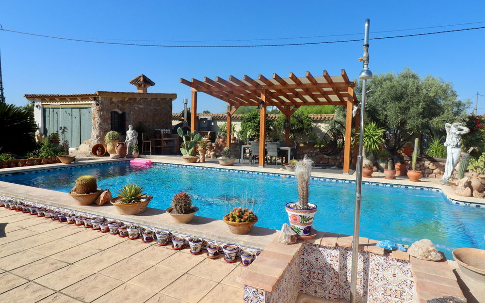 Catral · Alicante REF #CSPF-63210 · Country House 3671950916