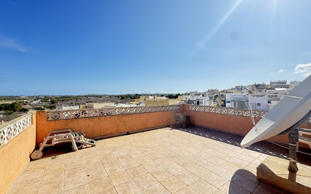 San Miguel De Salinas · Alicante REF #CSPD-87676 · Villa 736230156