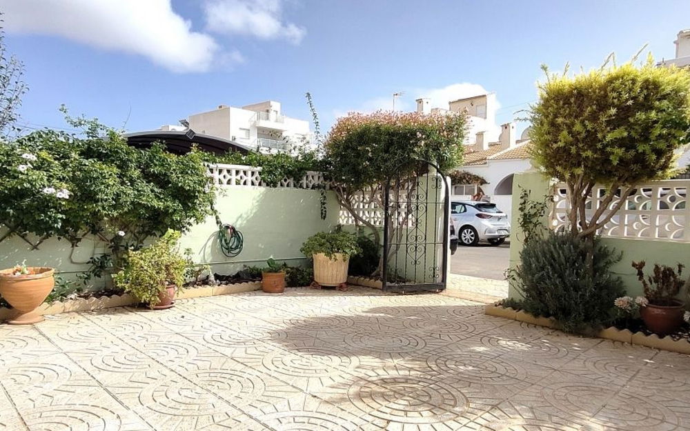 Villamartin · Alicante REF #CSPE-90329 · Townhouse 1204476984