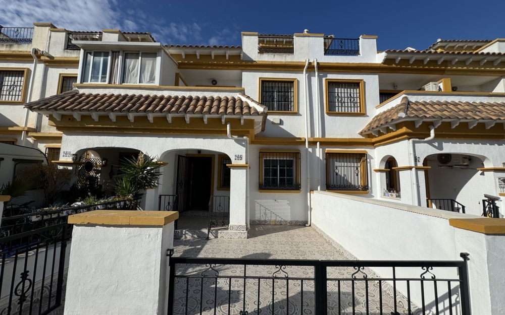 Torrevieja · Alicante REF #CSPD-38032 · Townhouse 783463455