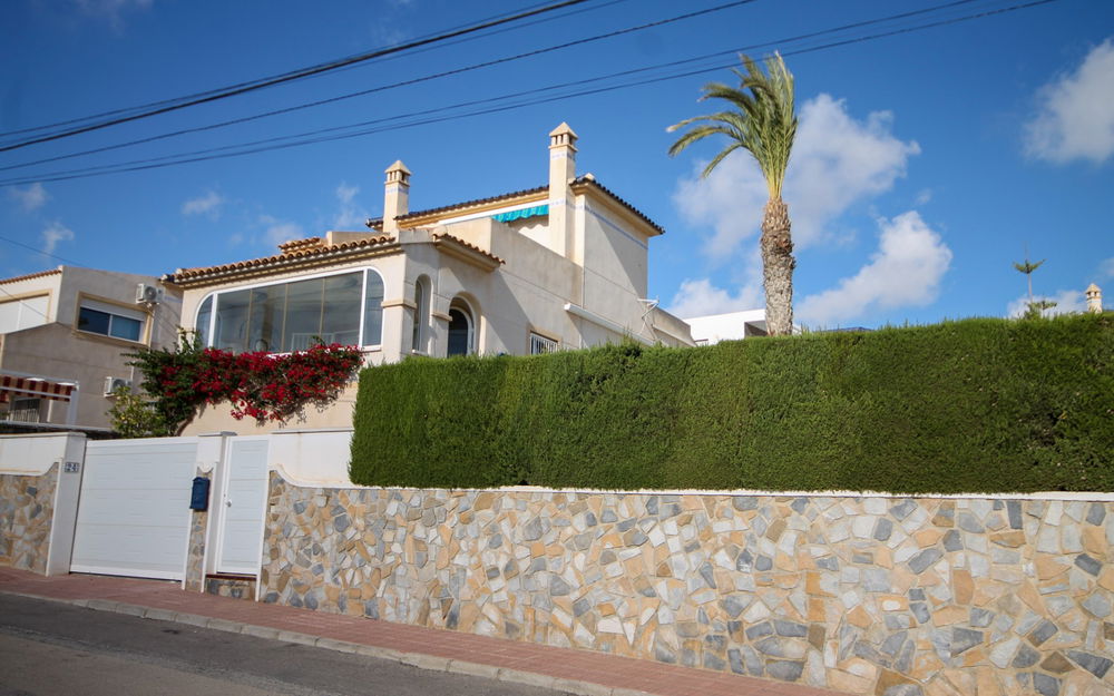 Villamartin · Alicante REF #CSPV-37332 · Villa 2562480800