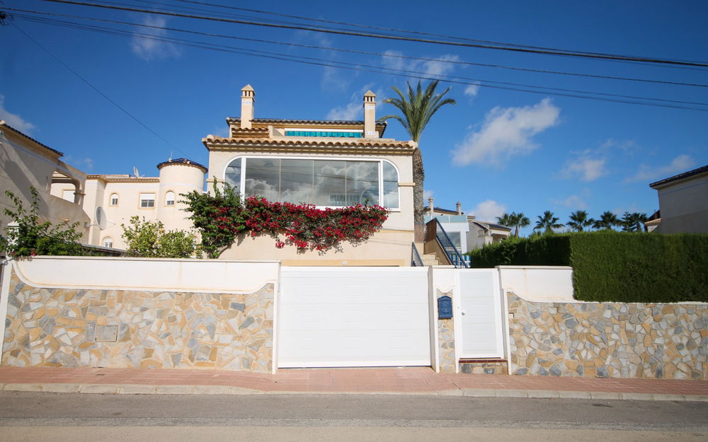 Villamartin · Alicante REF #CSPV-37332 · Villa 2562480800