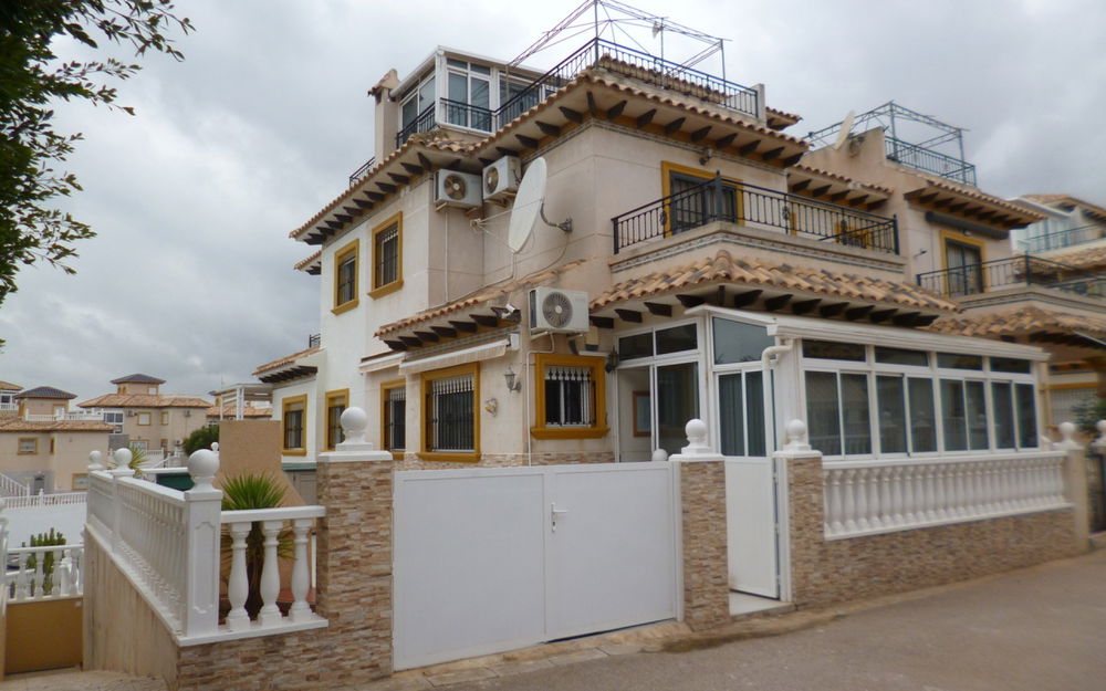 Playa Flamenca · Alicante REF #CSPS-40815 · Townhouse 656553137