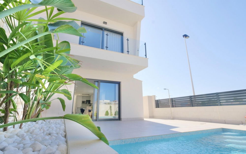 Guardamar Del Segura · Alicante REF #CSPN-32596 · Villa 3638445731