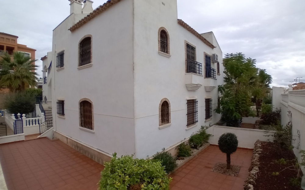 Villamartin · Alicante REF #CSPH-23976 · Apartment 2555090746