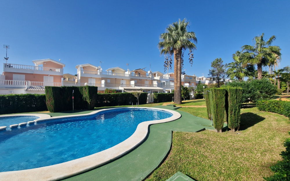 Guardamar Del Segura · Alicante REF #CSPG-54526 · Townhouse 3051672161