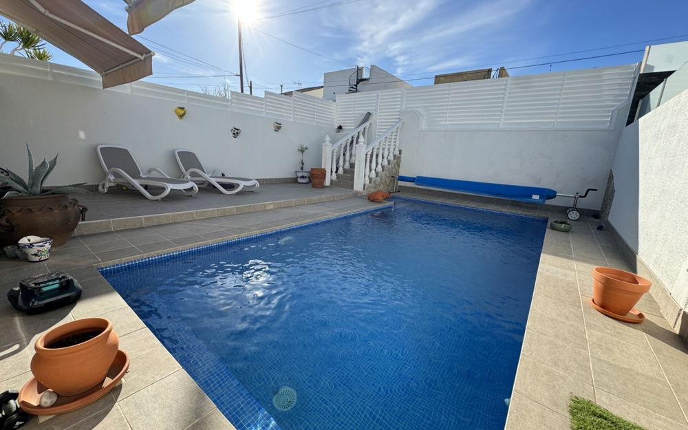 San Miguel De Salinas · Alicante REF #CSPD-63585 · Villa 3376929107