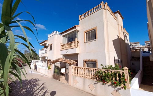 San Miguel De Salinas · Alicante REF #CSPZ-38818 · Villa 3046265319