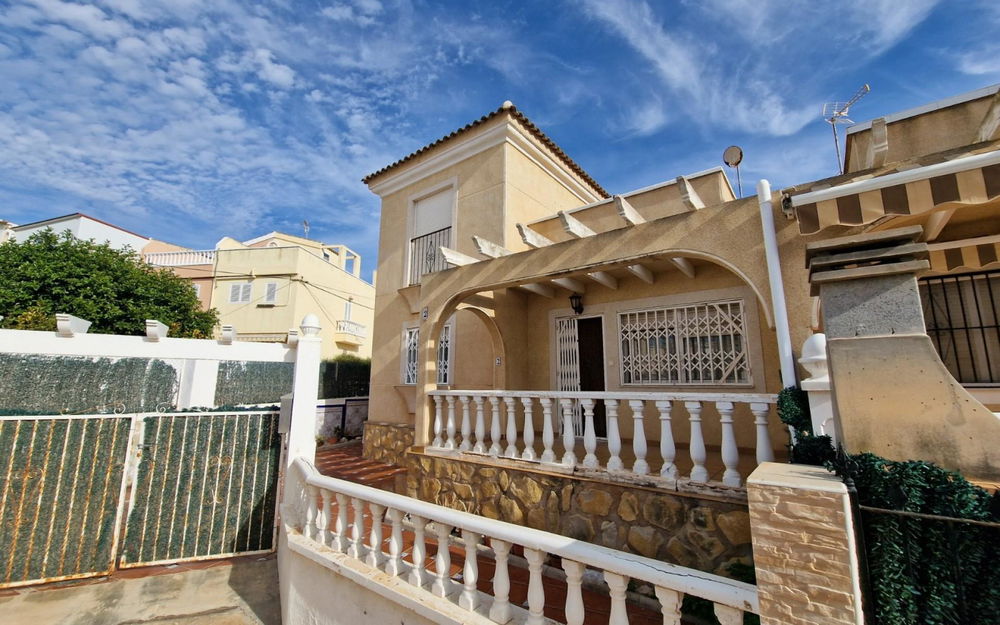 Guardamar Del Segura · Alicante REF #CSPG-75566 · Townhouse 2964218285