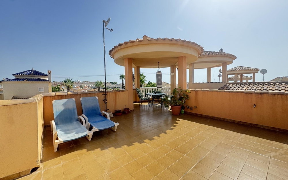 Villamartin · Alicante REF #CSPD-18105 · Villa 2787789058
