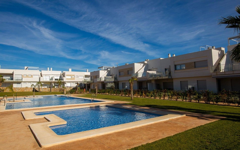 Los Montesinos · Alicante REF #CSPN-94238 · Townhouse 755835756