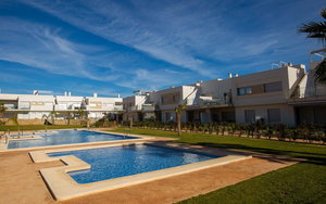 Los Montesinos · Alicante REF #CSPN-94238 · Townhouse 755835756