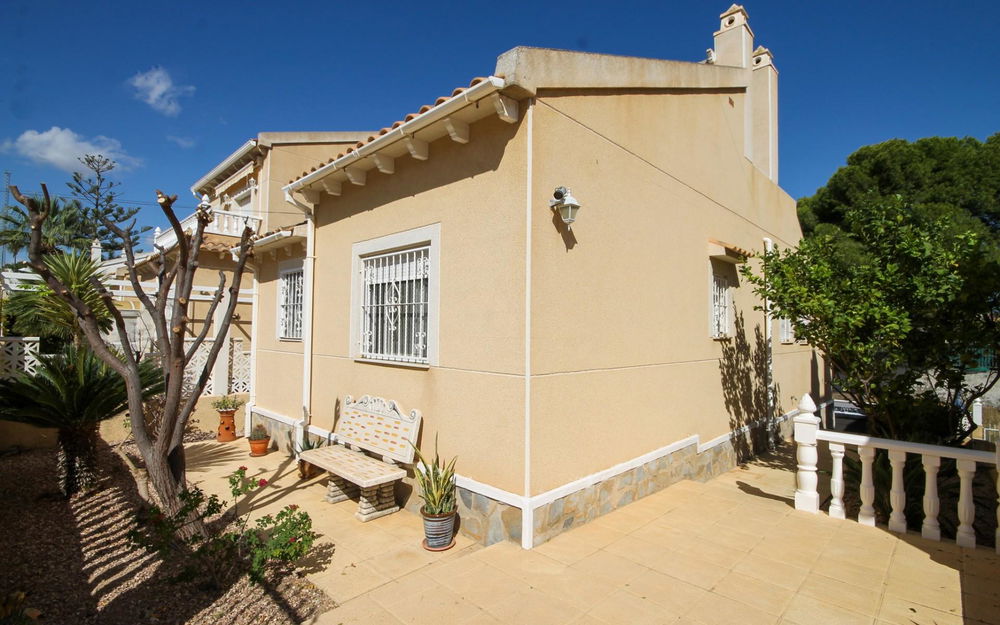 Villamartin · Alicante REF #CSPV-86018 · Villa 2404829713