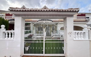 Benijofar · Alicante REF #CSPQ-11602 · Townhouse 3790918868