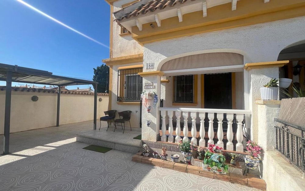 Torrevieja · Alicante REF #CSPK-35182 · Townhouse 3082583608