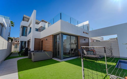 Benijofar · Alicante REF #CSPL-15832 · Villa 1860201184