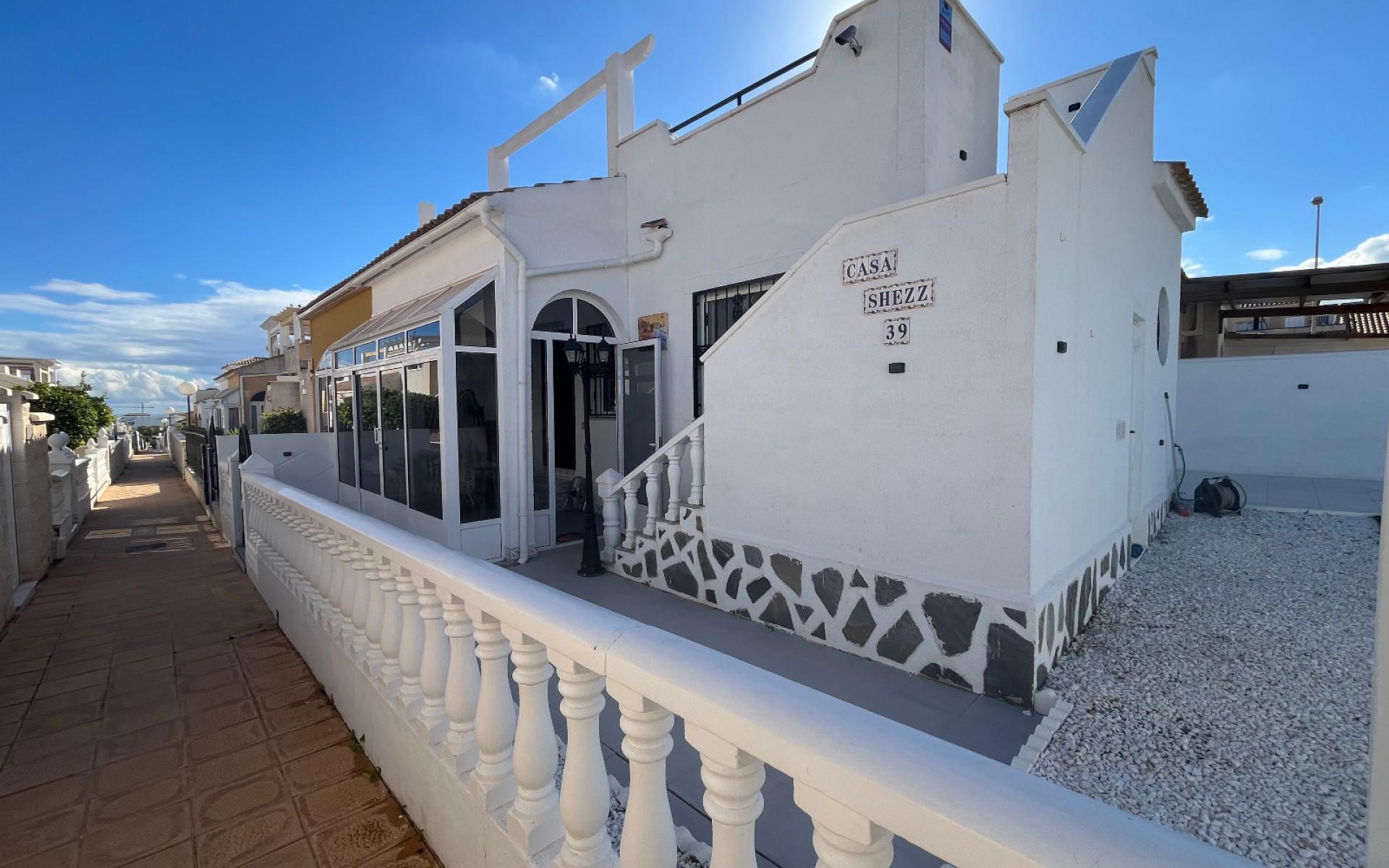 Punta Prima · Alicante REF #CSPZ-33331 · Townhouse