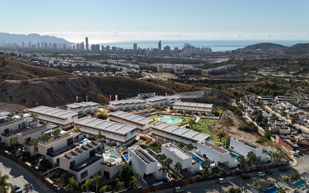 Finestrat · Alicante REF #CSPN-48326 · Townhouse 2830217500