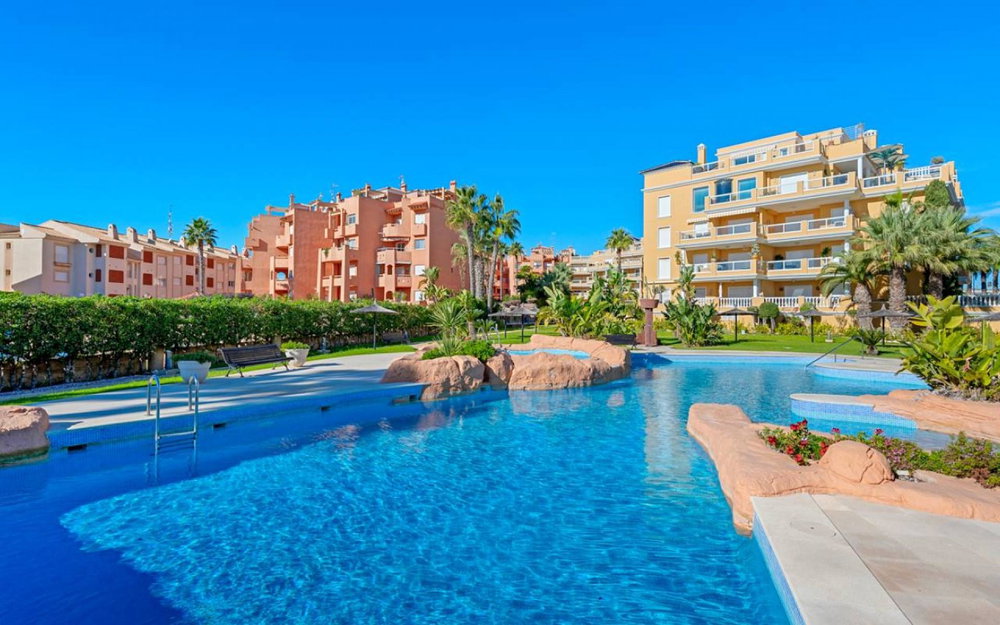 Cabo Roig · Alicante REF #CSPR-53759 · Apartment 3520893705