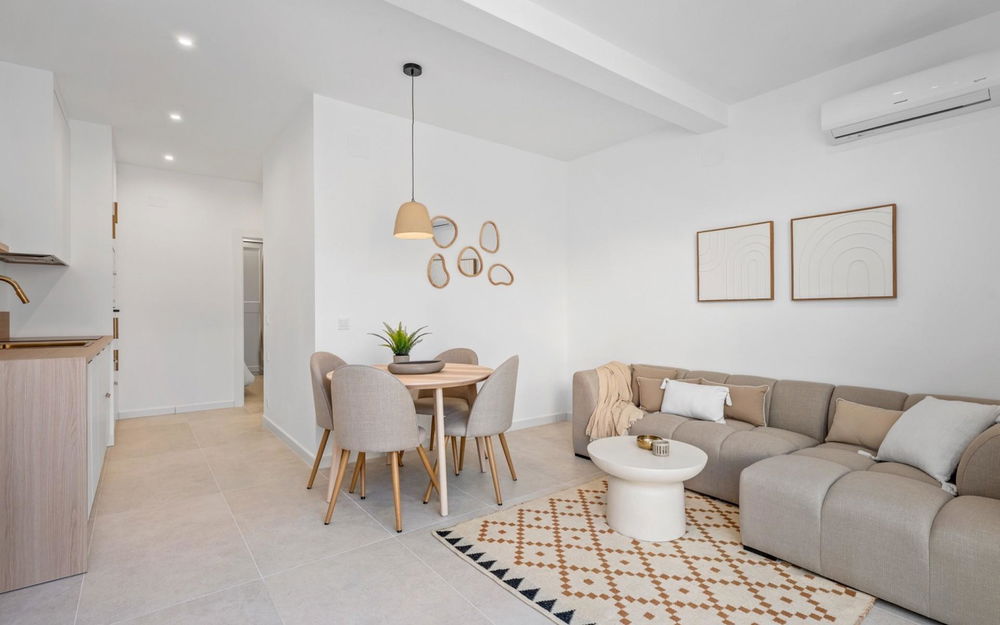 Torrevieja · Alicante REF #CSPC-94173 · Townhouse 1280068407