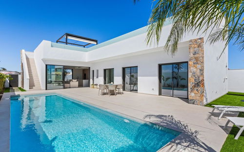 Los Alcazares · Murcia REF #CSPN-61237 · Villa 1554389683