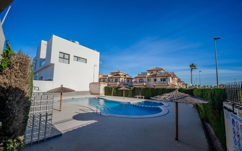 La Zenia · Alicante REF #CSPJ-46714 · Villa 3070235083