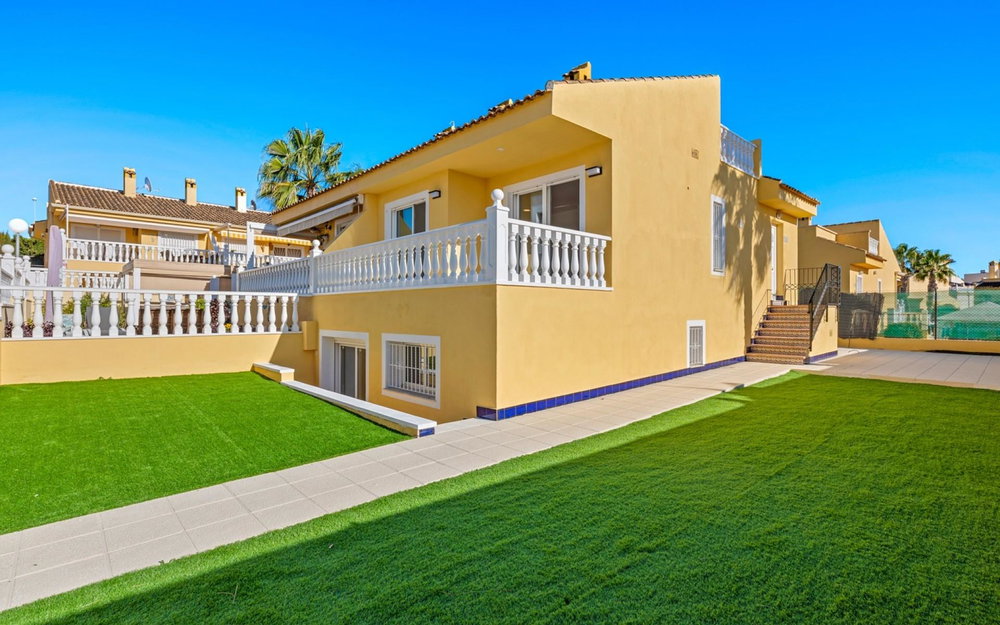 Benijofar · Alicante REF #CSPC-14890 · Villa 2028213916