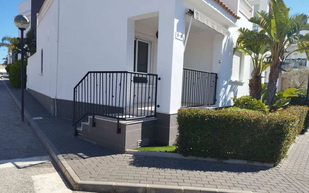 Torrevieja · Alicante REF #CSPA-67469 · Townhouse 4252763853