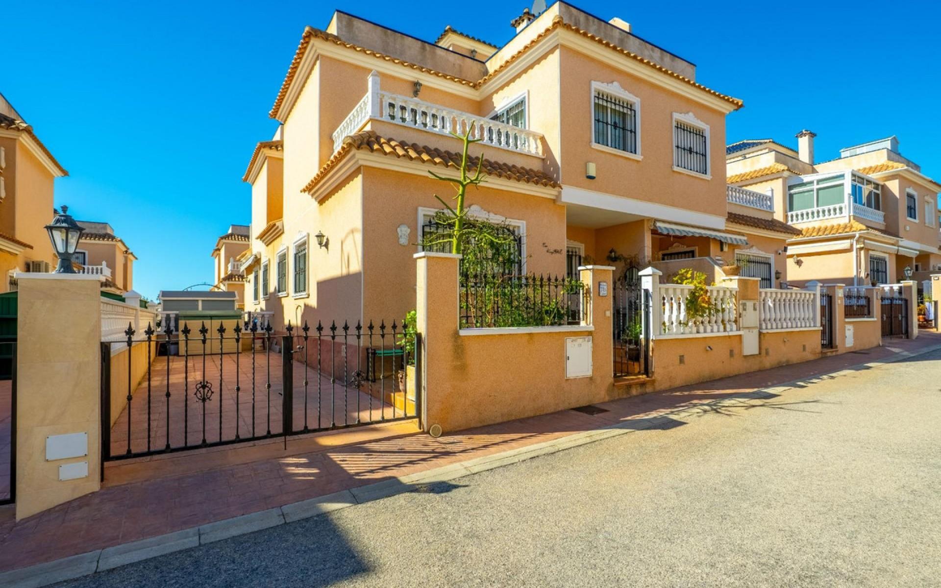 Cabo Roig · Alicante REF #CSPX-11391 · Townhouse