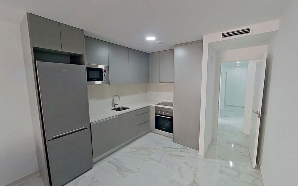 Torrevieja · Alicante REF #CSPX-55817 · Apartment 1025368316