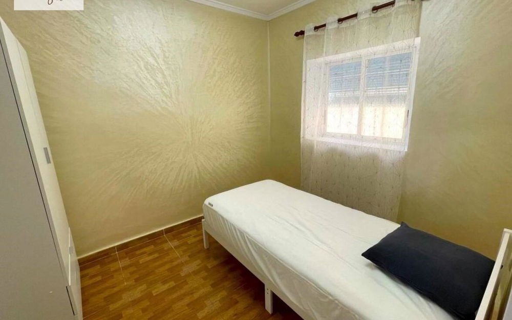 Alicante · Alicante REF #CSPX-34772 · Apartment 1463693521