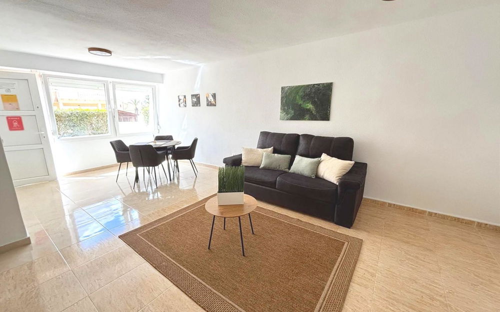 Torrevieja · Alicante REF #CSPX-59879 · Apartment 1446864233