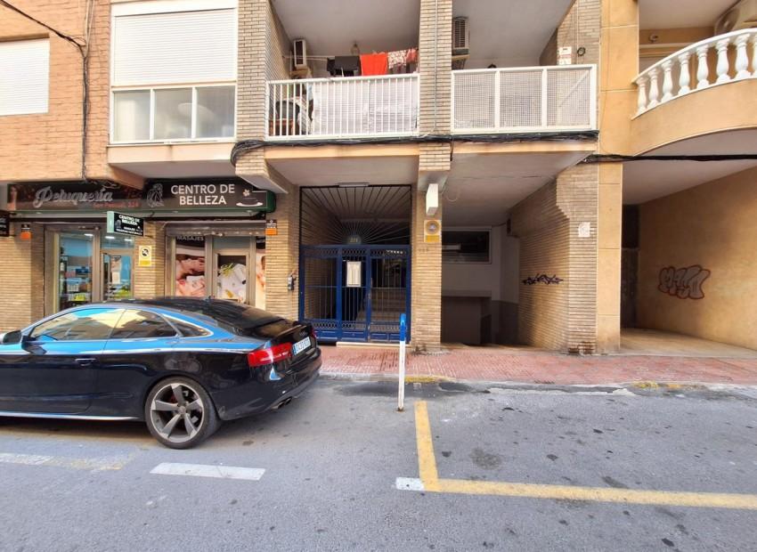 Torrevieja · Alicante REF #CSPX-88417 · Apartment