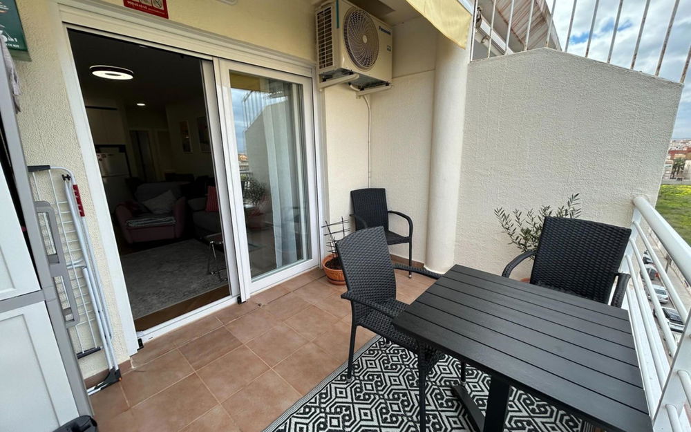 Torrevieja · Alicante REF #CSPX-80613 · Apartment 3270154245