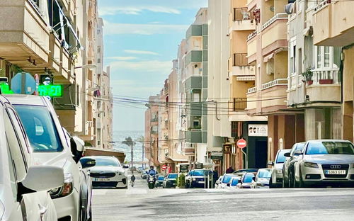 Torrevieja · Alicante REF #CSPX-49946 · Apartment 1306506640