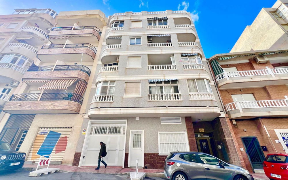 Torrevieja · Alicante REF #CSPX-49946 · Apartment 1306506640