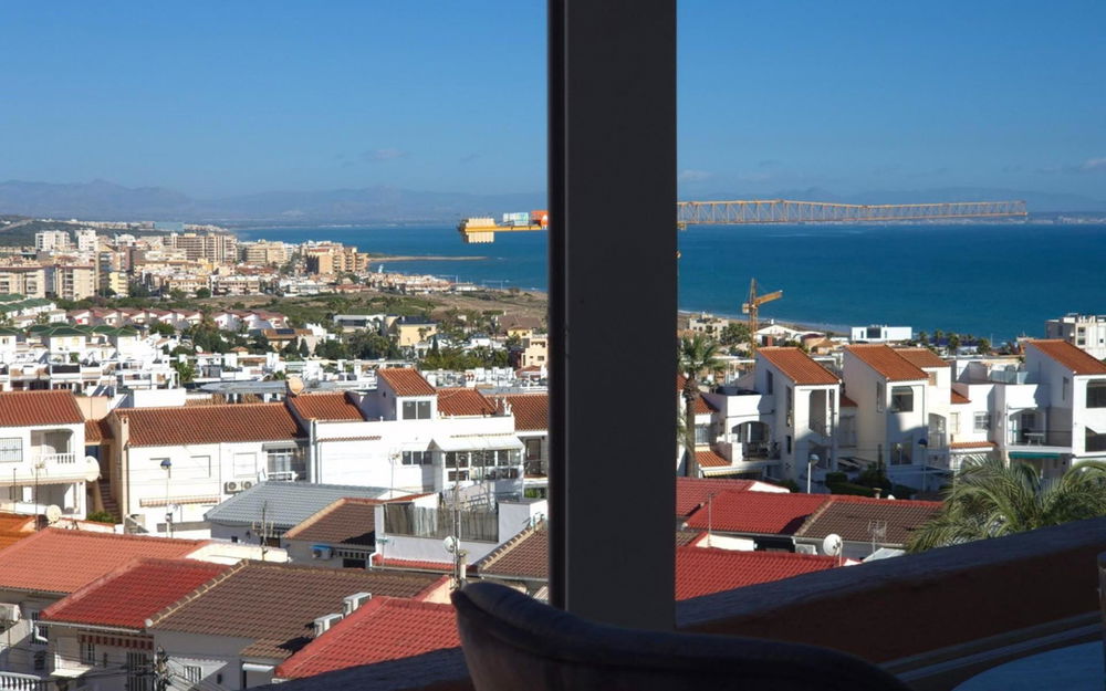 Torrevieja · Alicante REF #CSPX-89877 · Apartment 133285230