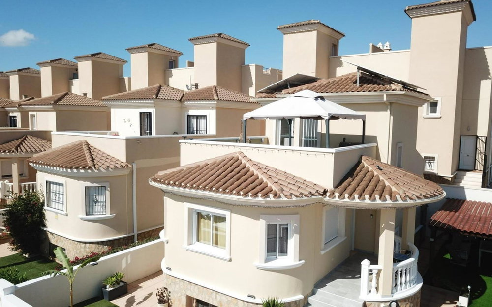 San Miguel De Salinas · Alicante REF #CSPX-13371 · Villa 661107690