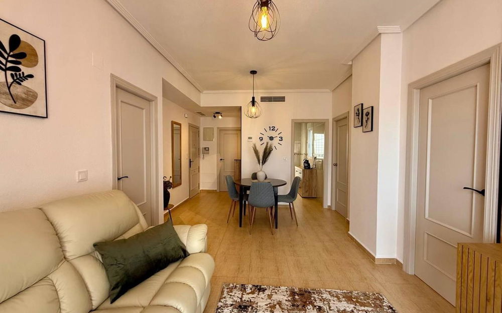 Guardamar Del Segura · Alicante REF #CSPX-87029 · Apartment 1690645104