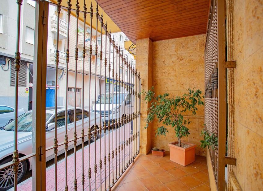 Torrevieja · Alicante REF #CSPX-88165 · Apartment 1307225486