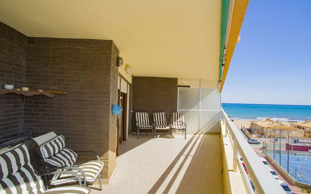 Torrevieja · Alicante REF #CSPX-21614 · Apartment 2842931233