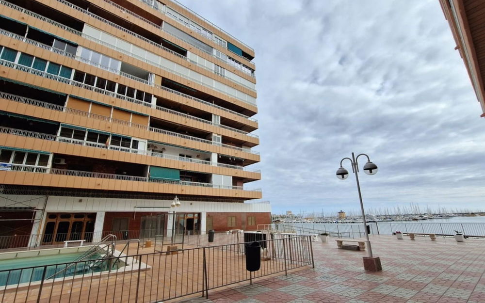 Torrevieja · Alicante REF #CSPX-12025 · Apartment 834539601