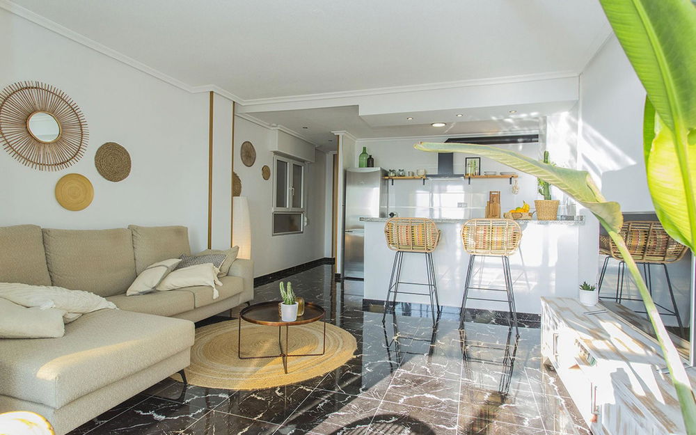 Torrevieja · Alicante REF #CSPX-69105 · Apartment 2879212283