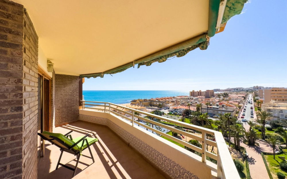Torrevieja · Alicante REF #CSPX-70126 · Apartment 1983900988
