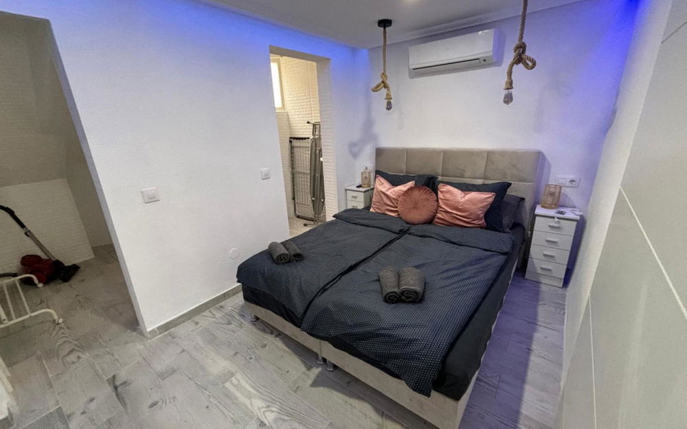 Torrevieja · Alicante REF #CSPX-28069 · Apartment 2341375422