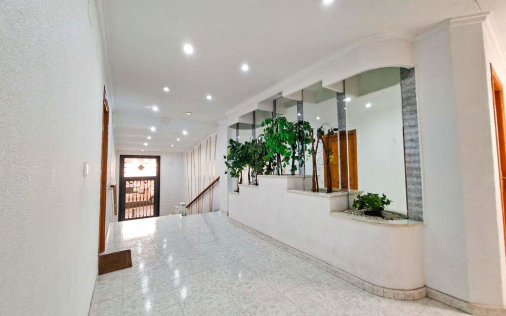 Torrevieja · Alicante REF #CSPX-69342 · Apartment 2060313367